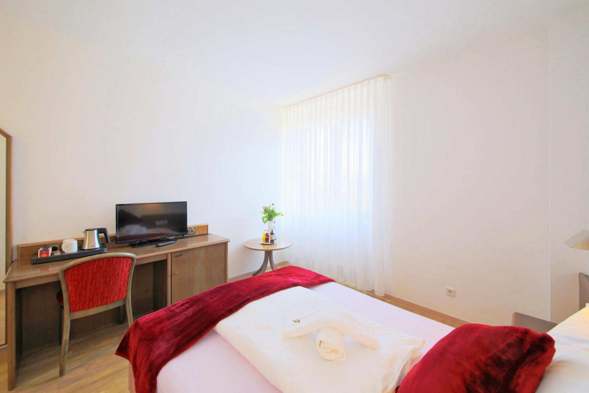 Hotel Kick Rauenberg  Ngoại thất bức ảnh