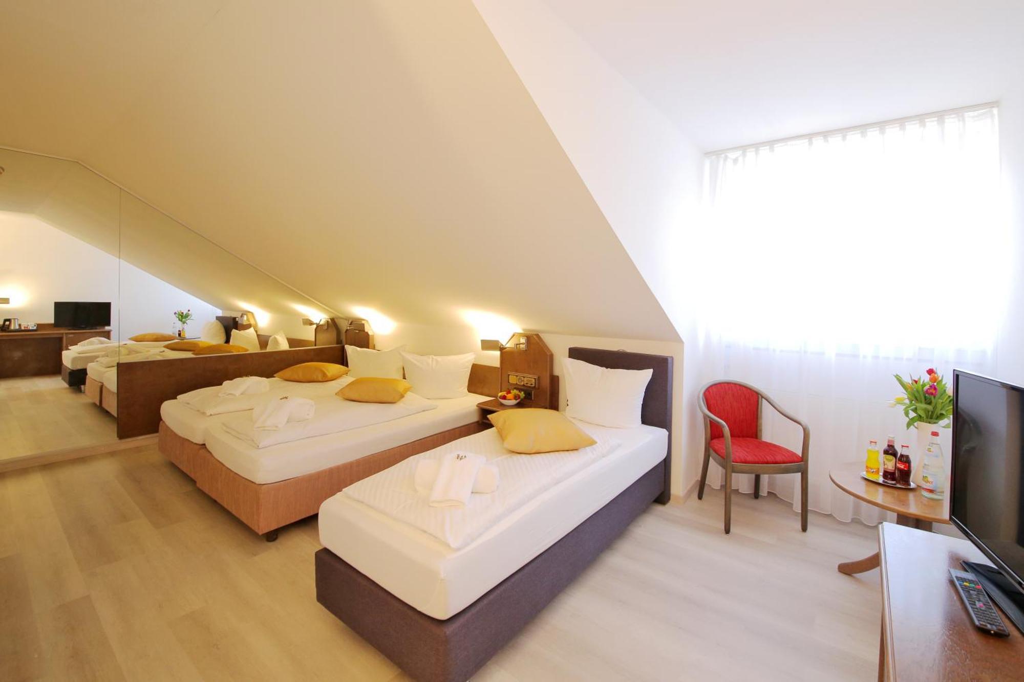 Hotel Kick Rauenberg  Ngoại thất bức ảnh
