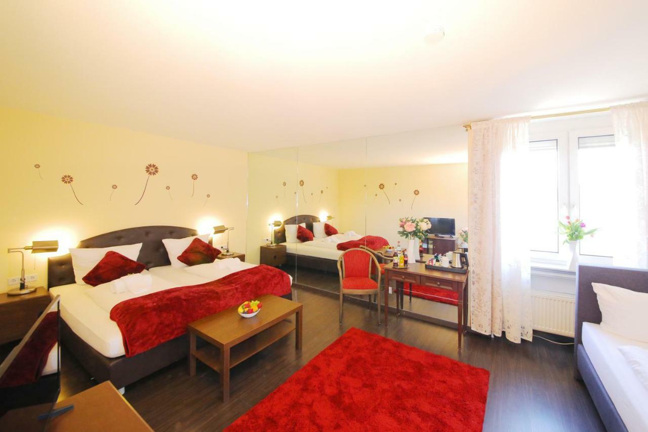 Hotel Kick Rauenberg  Ngoại thất bức ảnh
