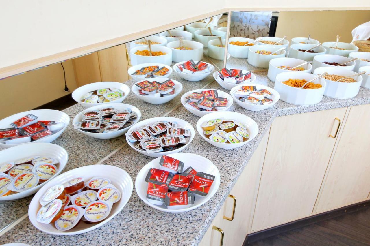 Hotel Kick Rauenberg  Ngoại thất bức ảnh