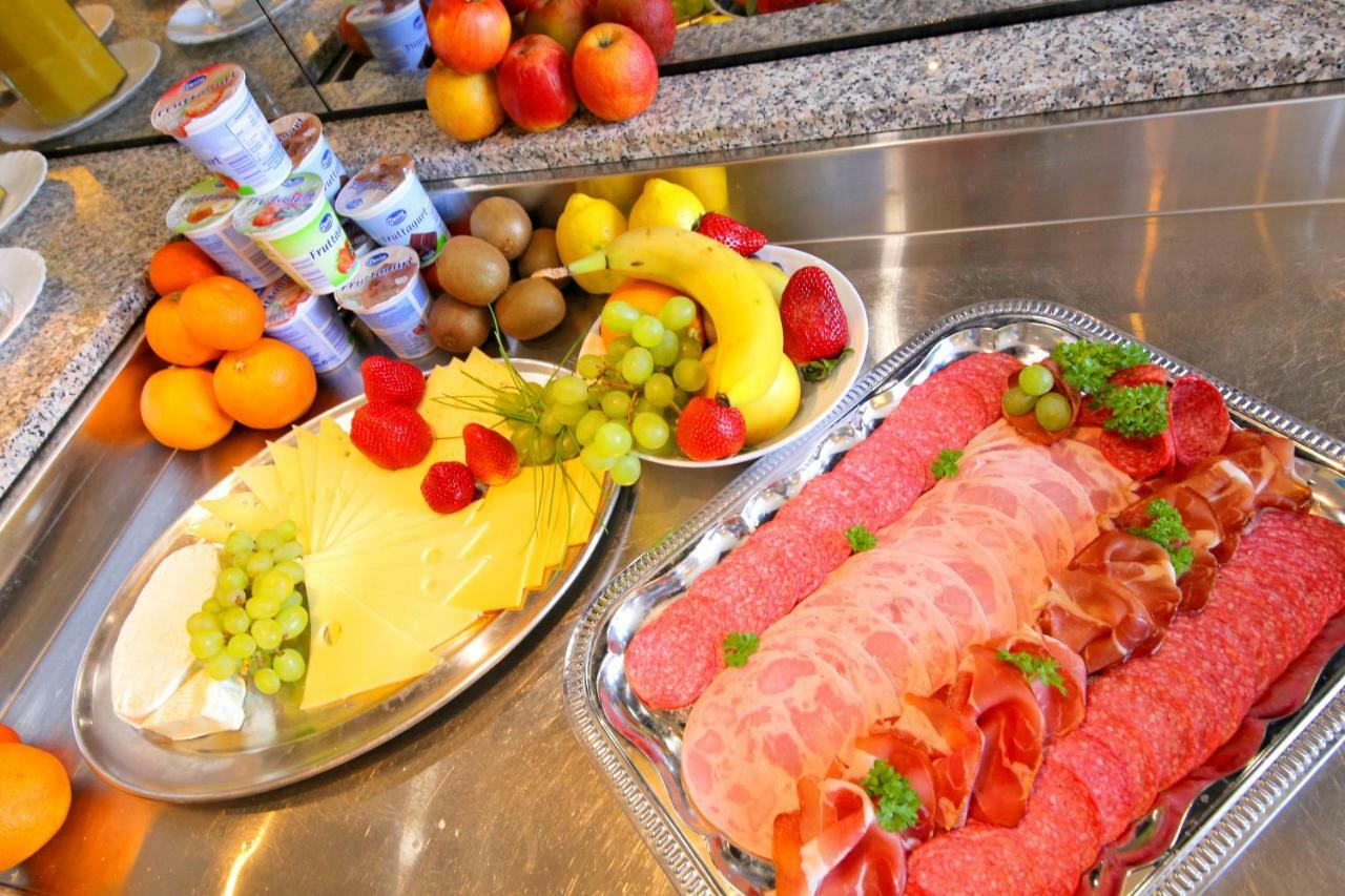 Hotel Kick Rauenberg  Ngoại thất bức ảnh