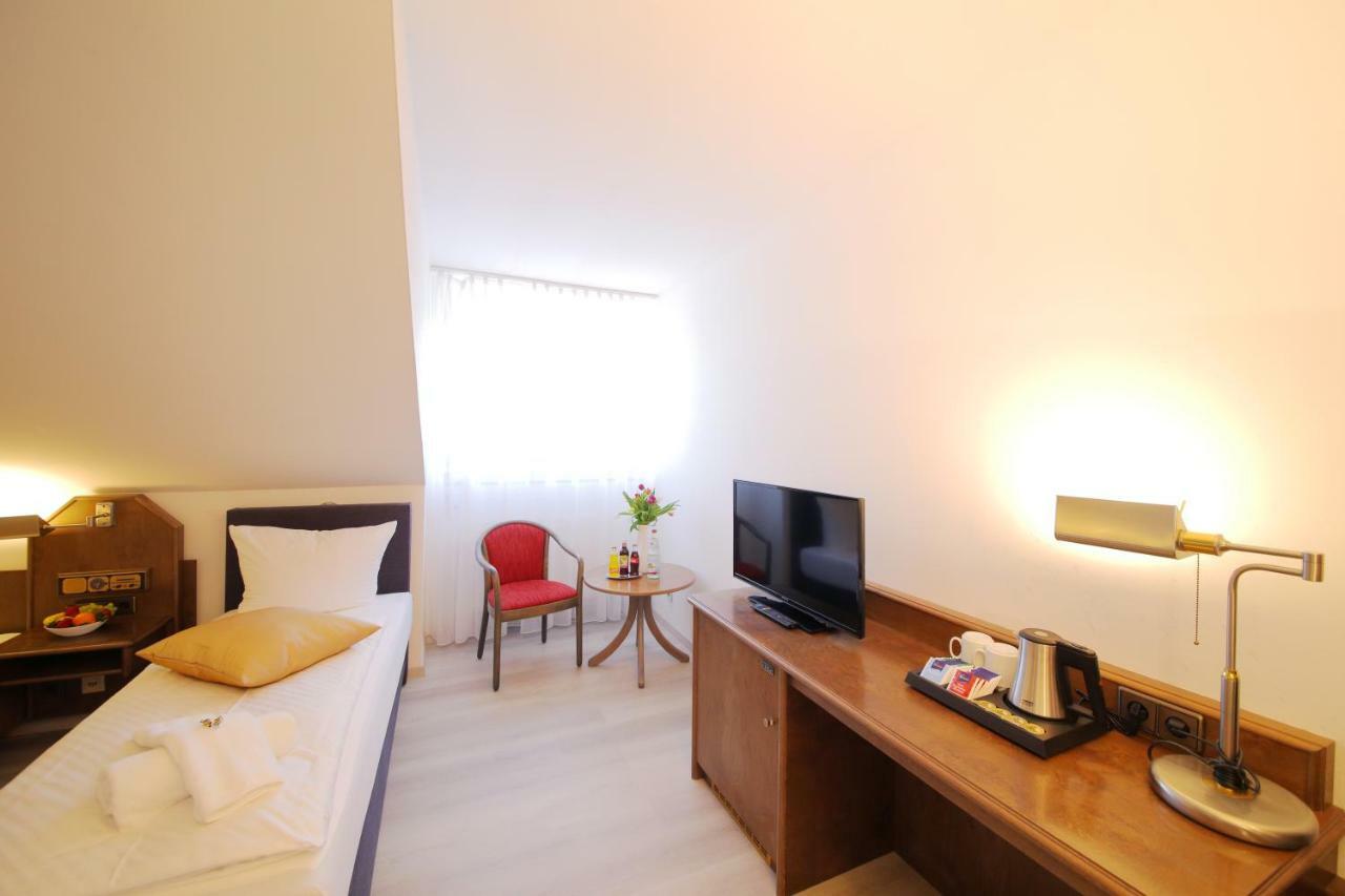 Hotel Kick Rauenberg  Ngoại thất bức ảnh